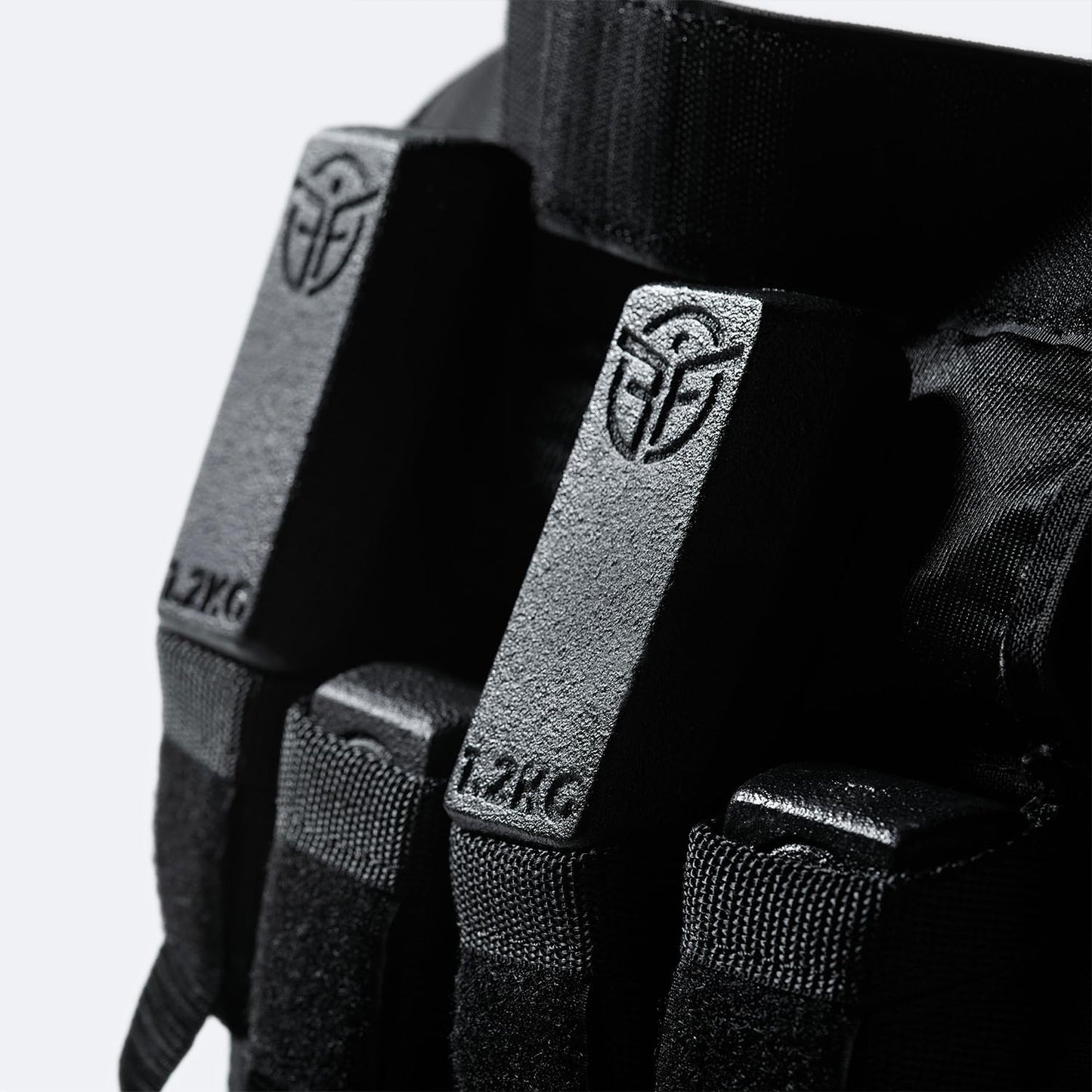 Eric Flag Gewichtsweste 20kg oder 10kg - Einstellbare Weighted Vest für Crosstraining, Krafttraining, Calisthenics und Gym, Bequeme Gewichtsweste mit Herausnehmbare Metall-Gewichte, Damen & Herren