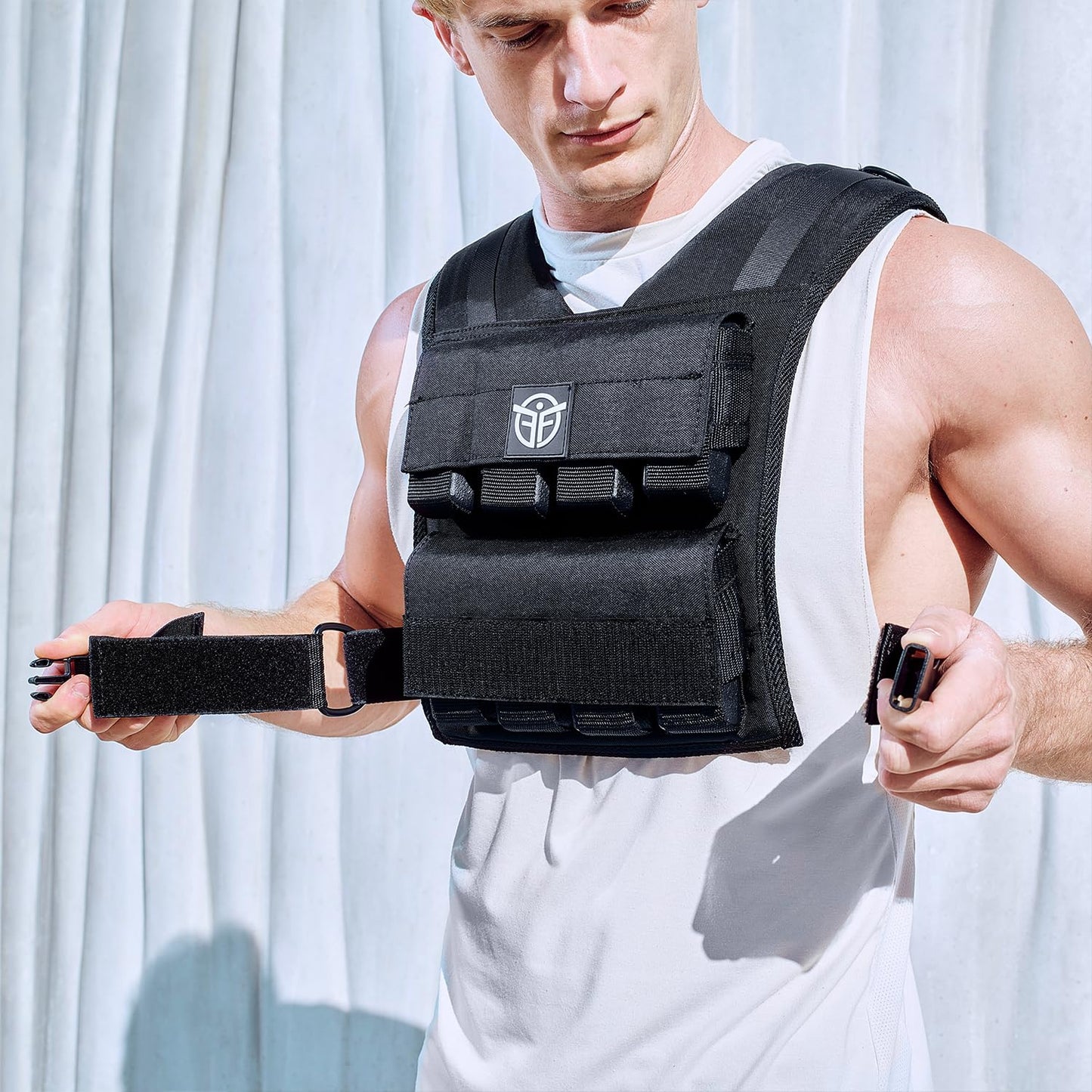 Eric Flag Gewichtsweste 20kg oder 10kg - Einstellbare Weighted Vest für Crosstraining, Krafttraining, Calisthenics und Gym, Bequeme Gewichtsweste mit Herausnehmbare Metall-Gewichte, Damen & Herren